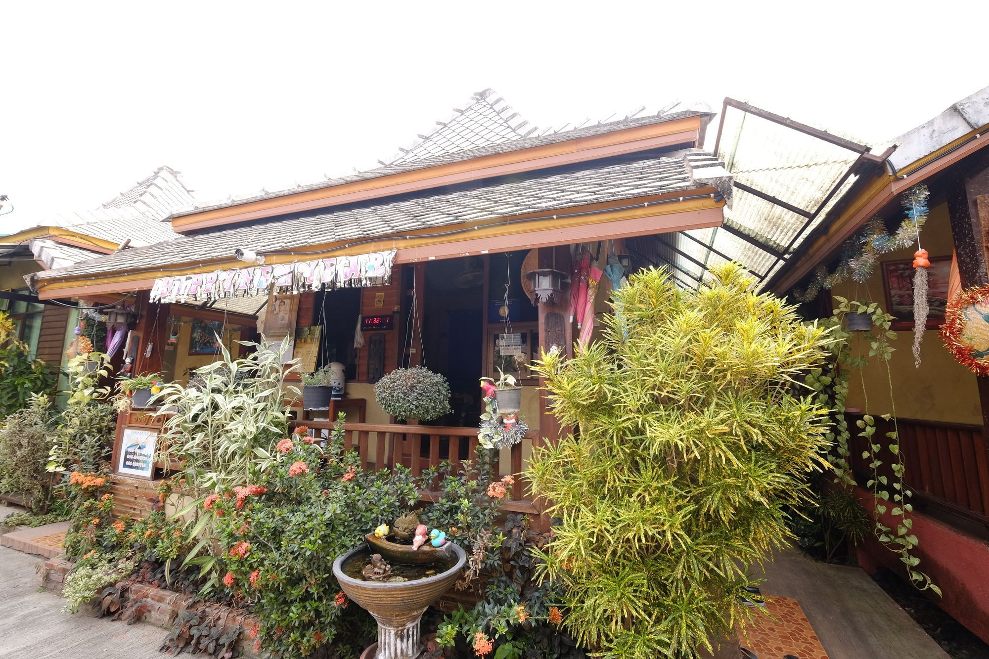 Huen Kham Kong Guesthouse Mae Sariang Exterior foto